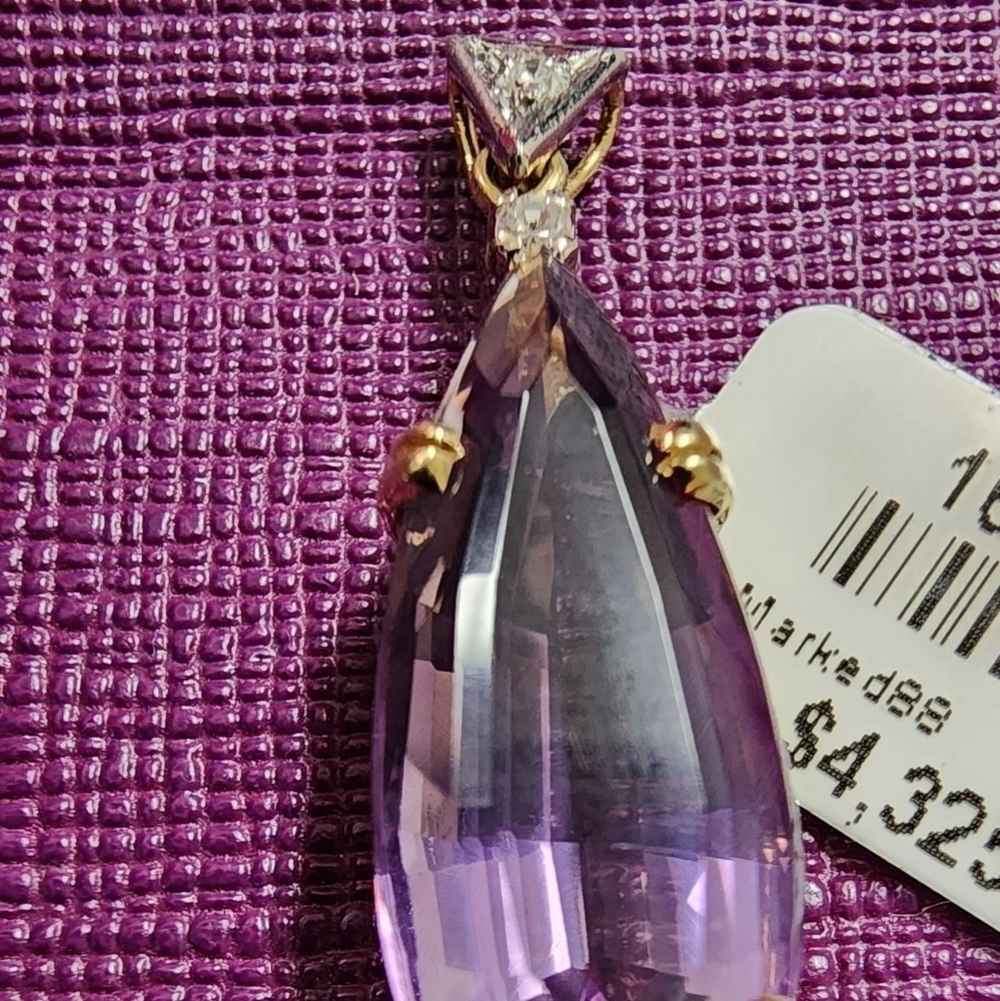 Elegant Purple Teardrop Pendant - Picture 12 of 12